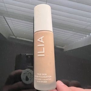 Ilia skin serum foundation